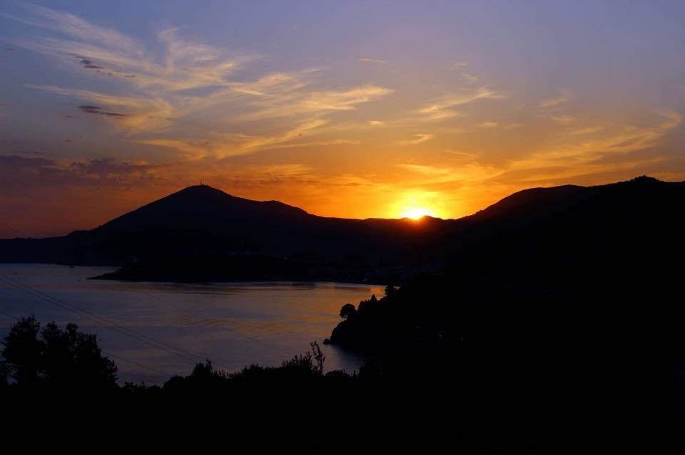 Budva Riviera View Hotell Sveti Stefan Eksteriør bilde